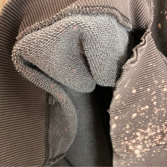 Handmade Floral Stencil Sweatshirt Pullover Womens Small Upcycled Oversized Crew - Picture 9 of 13